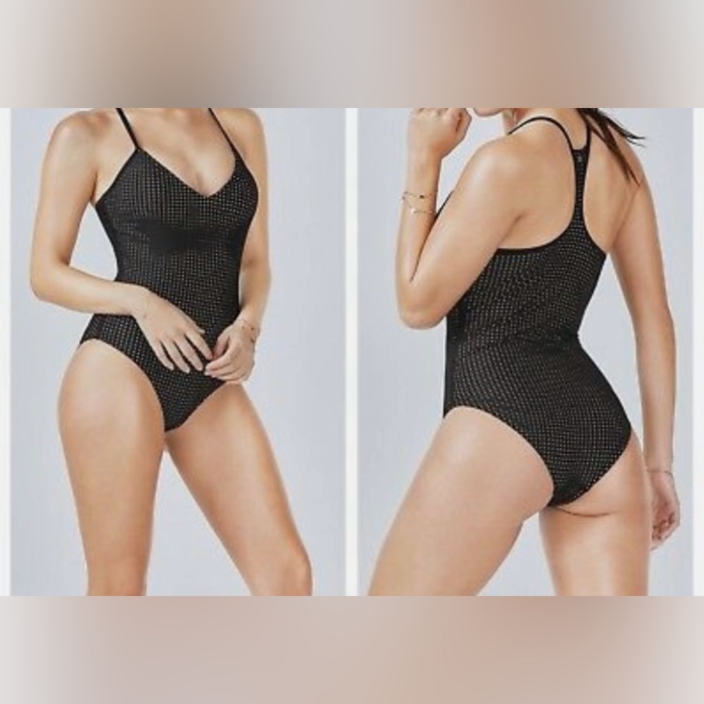 CLEARANCE 🌈Fabletics Valentina Mesh One Piece Swimsuit Black Medium